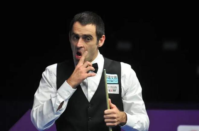 他在社交媒 他在社交媒