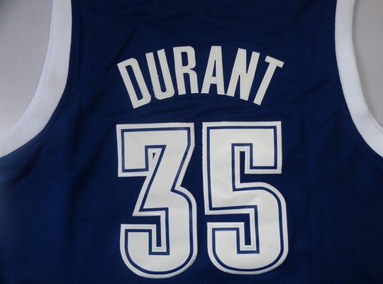 巴萨的猛烈 巴萨的猛烈