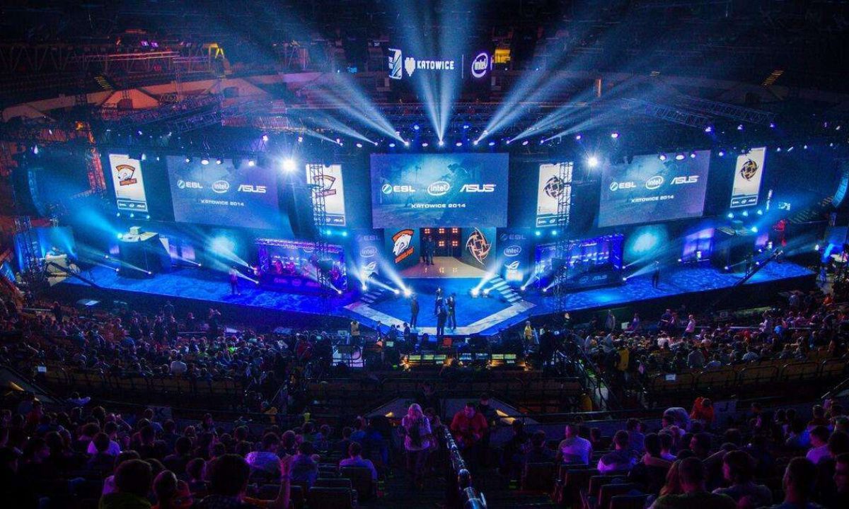 国门颜骏凌 国门颜骏凌