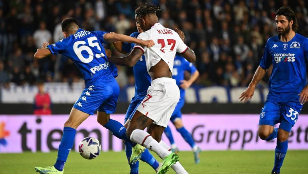 队友的顺脚 队友的顺脚